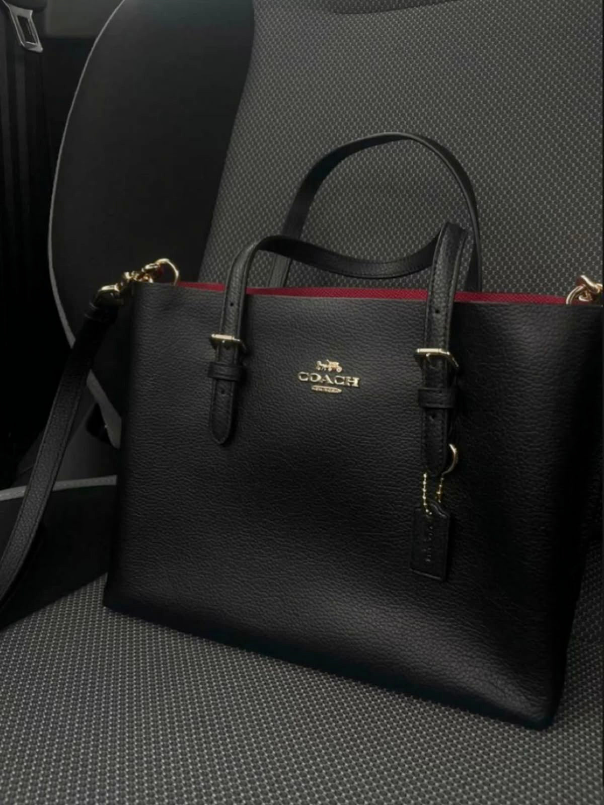 Coach Large Size Shoulder Bag